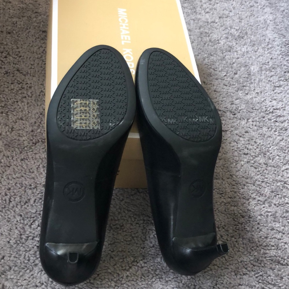 🎉Michael Kors Jenna flex pumps - Picture 5 of 5